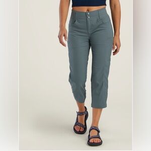 BUNDLE! Title Nine Women's Capris in Slate Blue & Gray size: 14